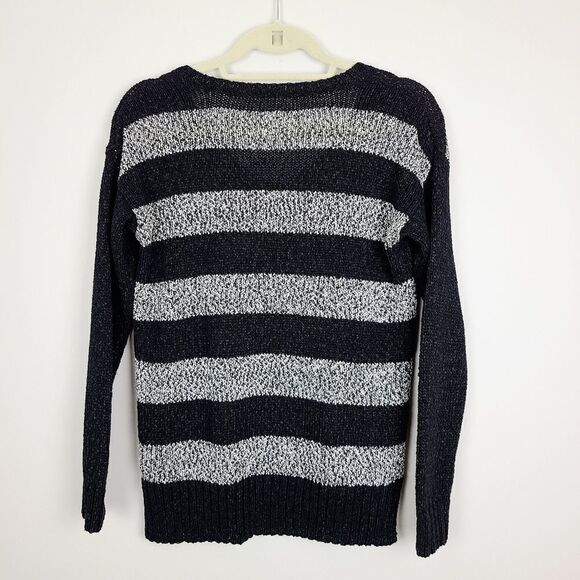 Black & White Stripe V-Neck Knit Sweater Medium - Large - Picture 9 of 16
